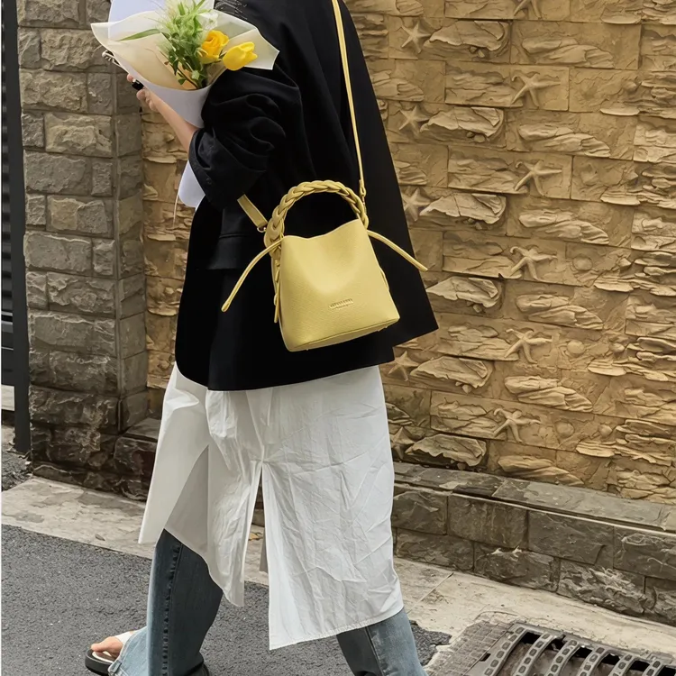 小众设计水桶包编织手提包女2026新时尚菜篮子包迷你斜挎包小包包商品图