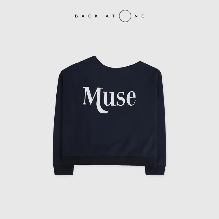 BackAtOne“时髦缪斯”简约百搭美式藏青色字母上衣 BEF-1BB348K-K