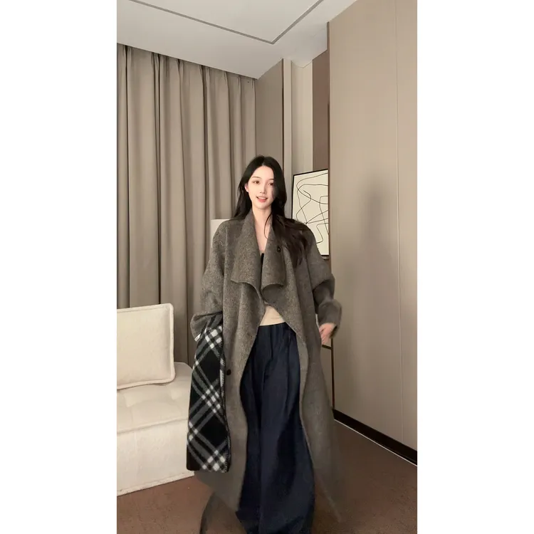 Xxia 女士纯手工缝制双面呢大衣宽松长款大翻领