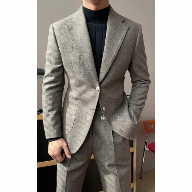 秋冬新款绅士英伦风人字纹混纺戗驳领单排扣西服套装965