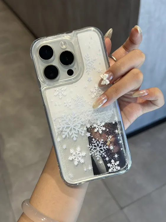【皮卡】雪花流沙秋冬适用于苹果16promax透明15pro流沙14plus卡通