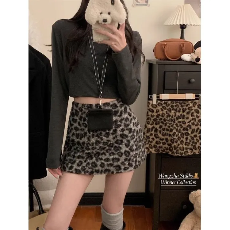 韩系新款复古小奶咖豹纹毛呢半身裙女包臀裙高腰显瘦呢料a字短裙