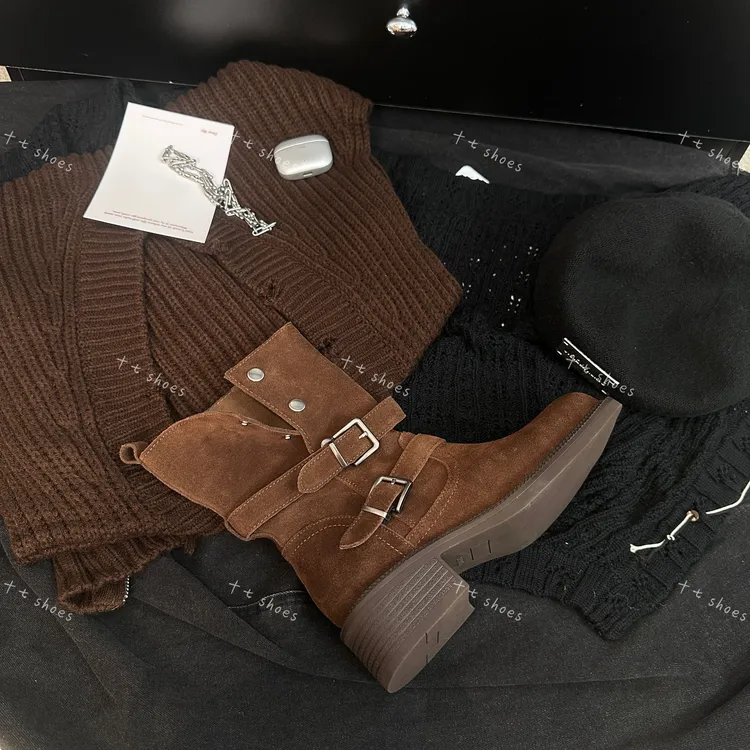 十七shoes~2025欧州站英伦风秋季户外粗跟复古靴百搭厚底冬季