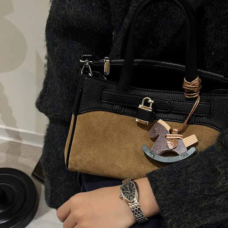 凯丽拉链包   磨砂皮拼皮手提包斜挎包（首批赠 摇摇木马）