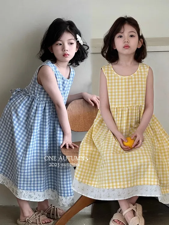 2025夏季新款女童洋气时髦格子连衣裙中大儿童超好看裙子薄款女孩