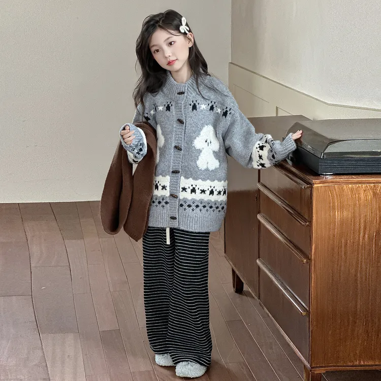 女童秋季新款韩版洋气小狗开衫毛衣外套时髦休闲条纹阔腿裤两件套