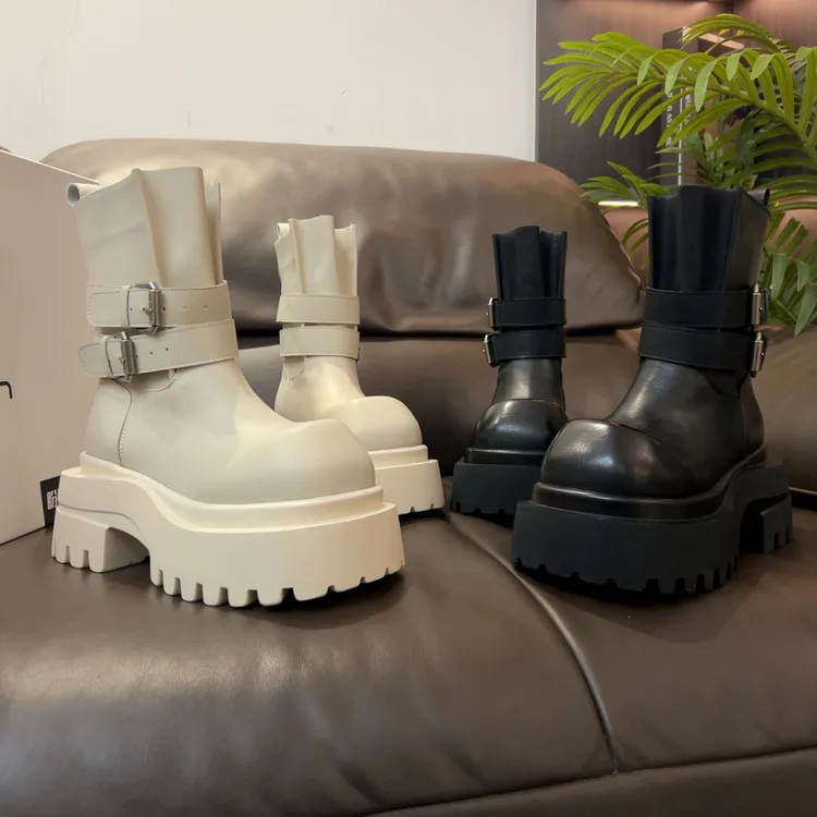 2025广州正版 《大腿围可穿》法式厚底8厘米 套筒骑士短靴～抖