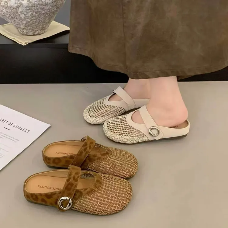 小敏家 个性豹纹镂空网面拖女 2026夏季新款透气平跟包头拖