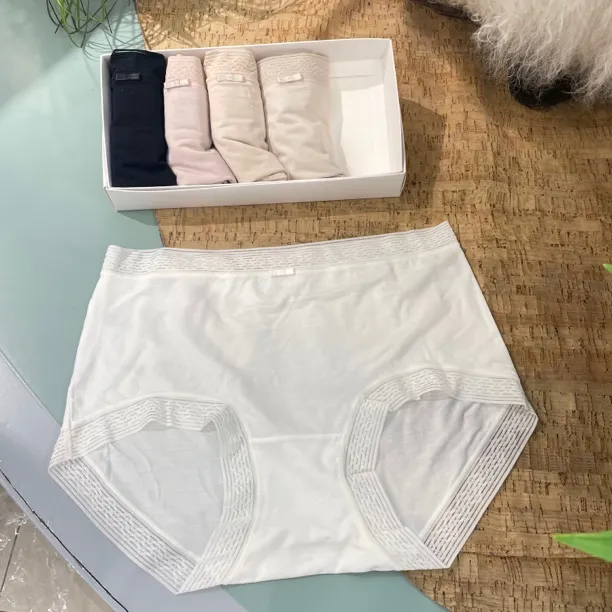 （一组五条）0325 荔枝树下 中腰莫代尔裸感舒适无痕透气女士内裤