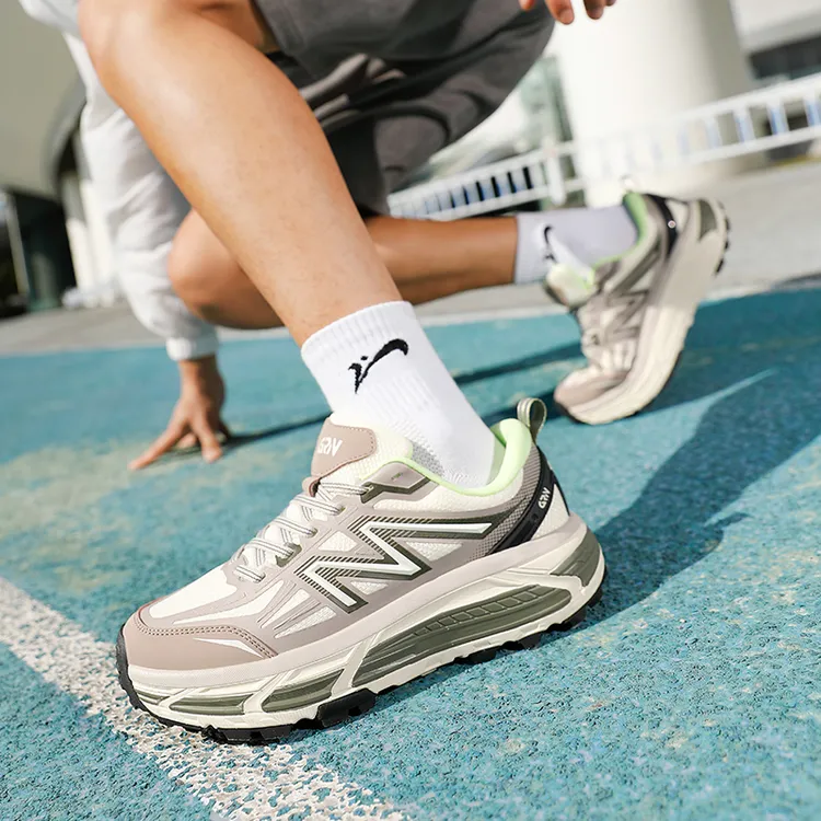 【风行】贵人鸟户外休闲慢跑鞋男鞋秋季网面防滑运动鞋F588419商品图