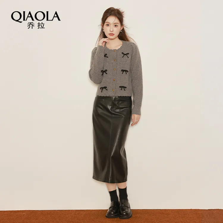 QIAOLA/乔拉【浪漫绮想】秋季北极绒蝴蝶结慵懒减龄A版时尚套装