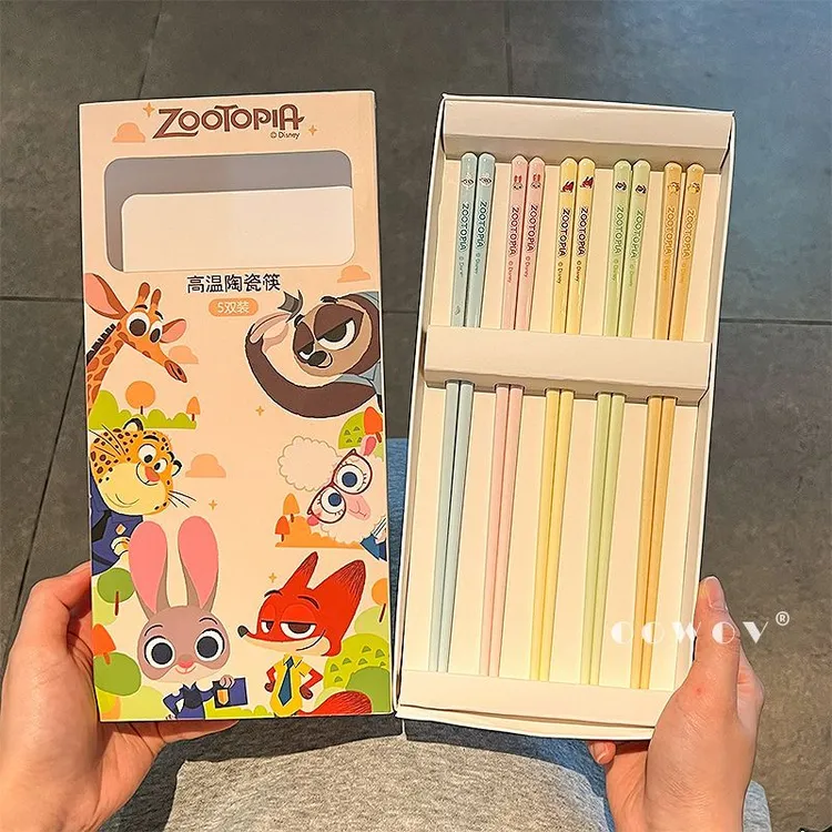 朱迪尼克陶瓷筷子高颜值家用高档儿童筷子抗菌防霉家庭装生日礼物