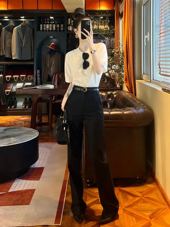 【日月光】高级感简约气质风白色棉T恤上衣搭配高腰休闲黑色长裤女