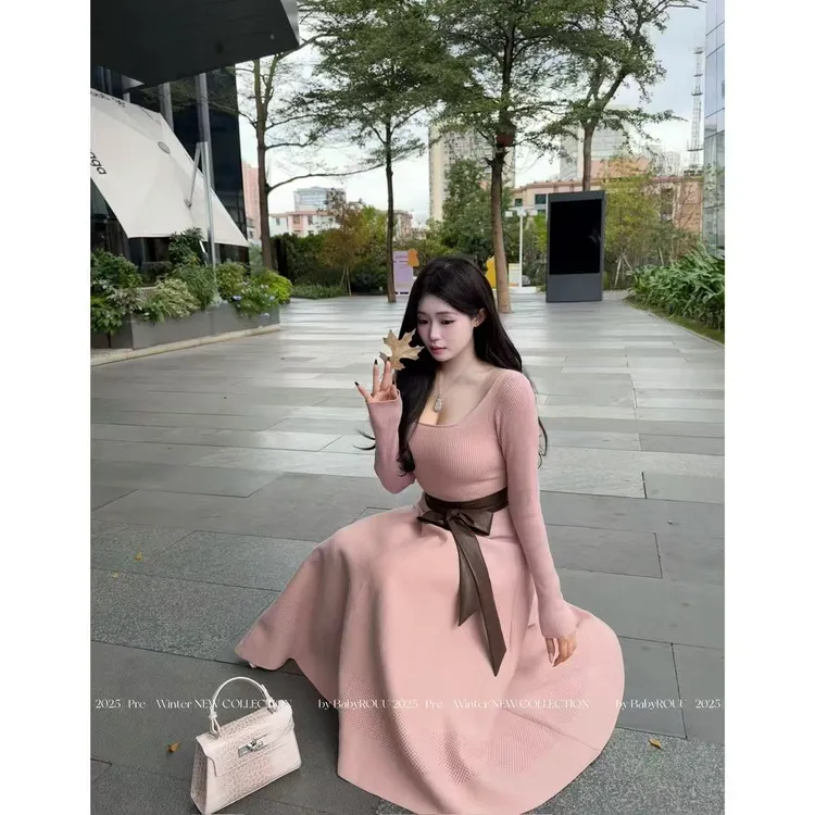 【矜贵限定】温与柔韩系气质秋冬小香风百搭针织显瘦连衣裙套装