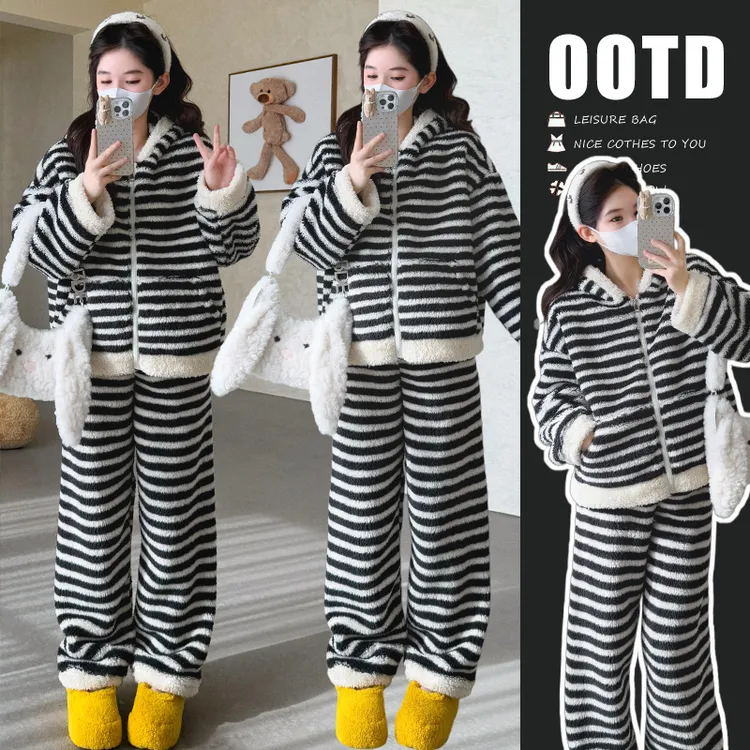 2025年秋冬款宽松休闲加绒珊瑚绒连帽孕妇家居服睡衣套装两件套