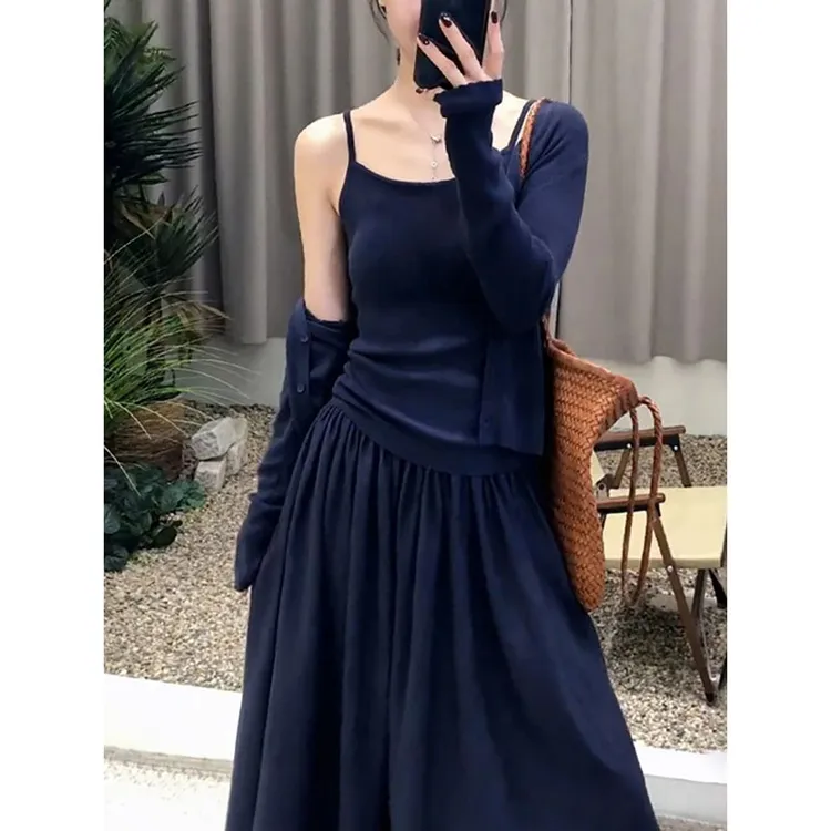 初春新款搭配纯欲风时尚气质上衣两件套女打底吊带衫休闲韩版外套