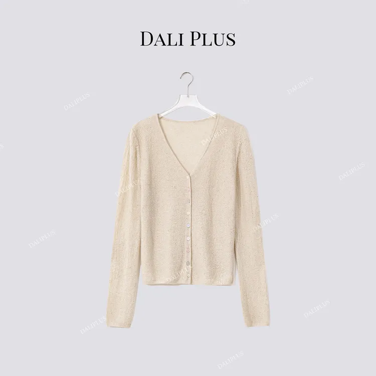 DALI PLUS“山羊绒多彩扣子开衫”V领长袖针织-D5CK2057
