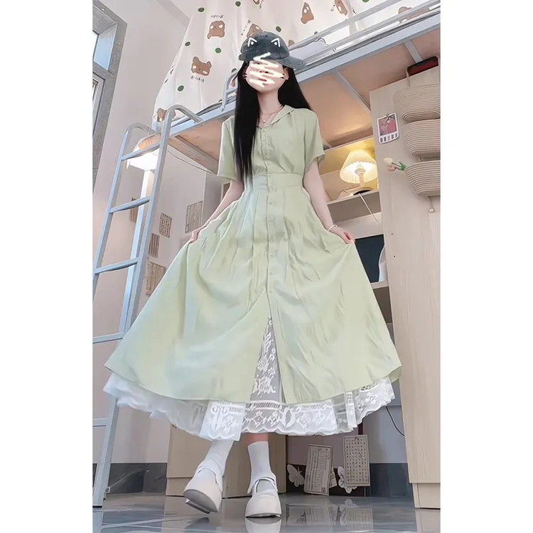 设计感连衣裙女2025夏季新款法式气质短袖翻领收腰中长款褶皱裙子