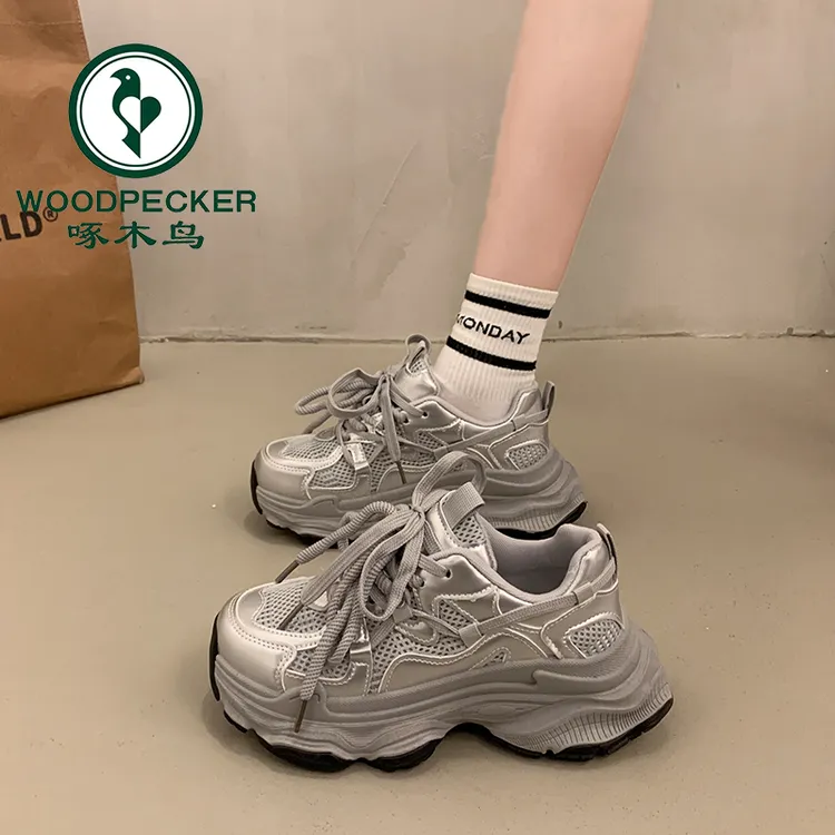 啄木鸟小个子厚底增高银色老爹鞋女2025秋季新款百搭休闲运动鞋子