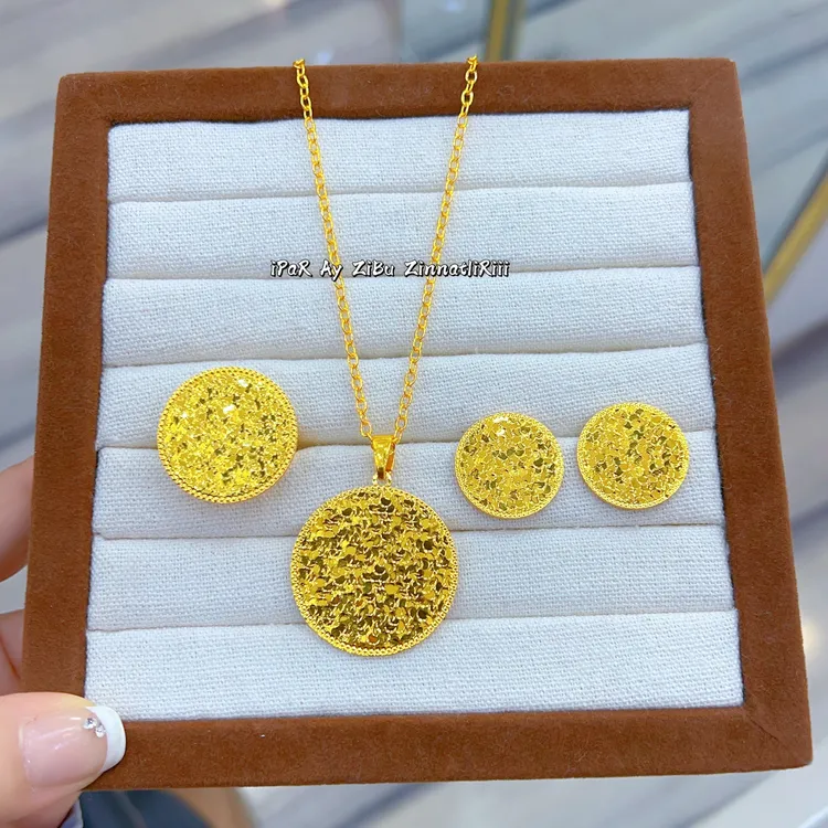 铜合金项链 新款时尚百搭气质精致铜合金三件套 金色轻奢欧美