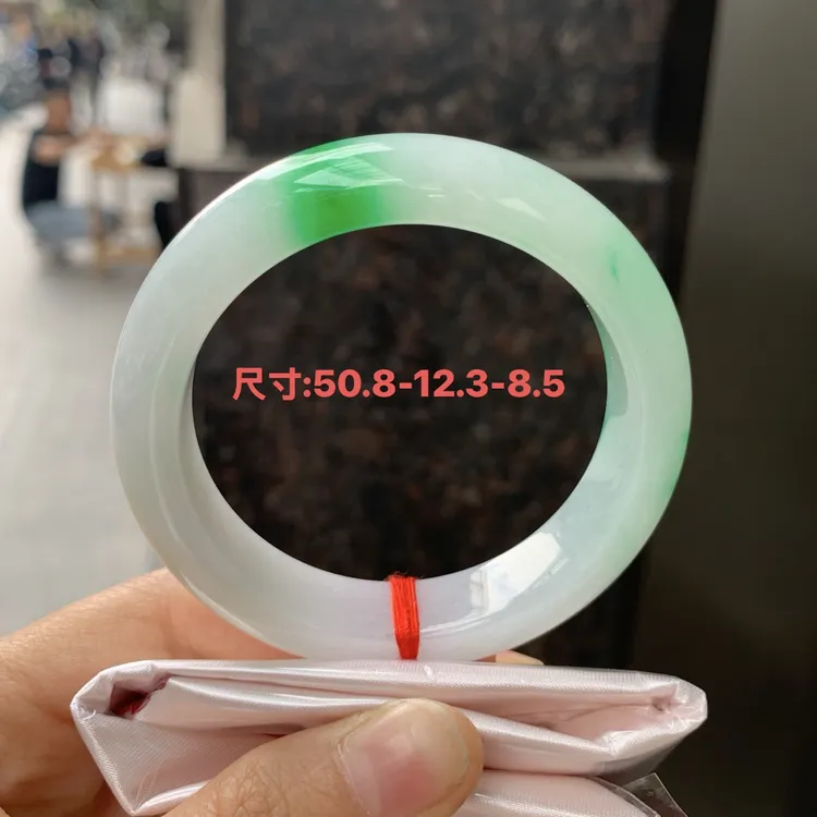 天然翡翠玉手镯50圈口正圈白底青翡翠手镯阳绿翡翠保真基地2701