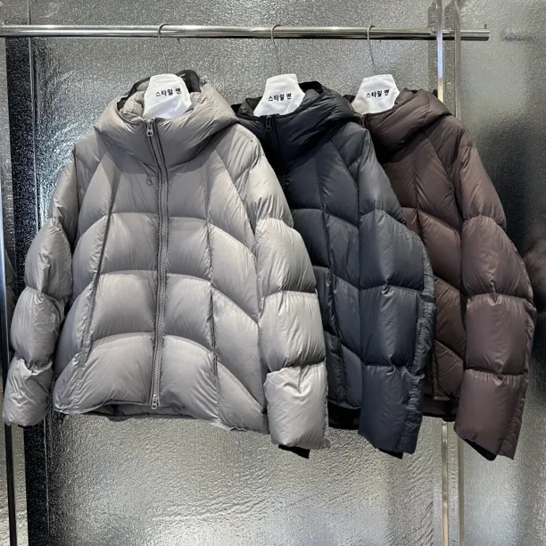 300g高充绒量白鸭绒高领连帽防风轮胎羽绒服男冬季2025新款外套潮