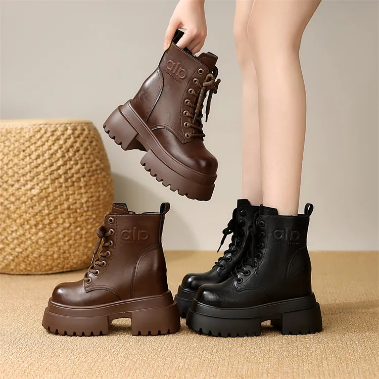 12厘米内增高马丁靴女厚底2025年秋冬季新款英伦风小个子显高短靴