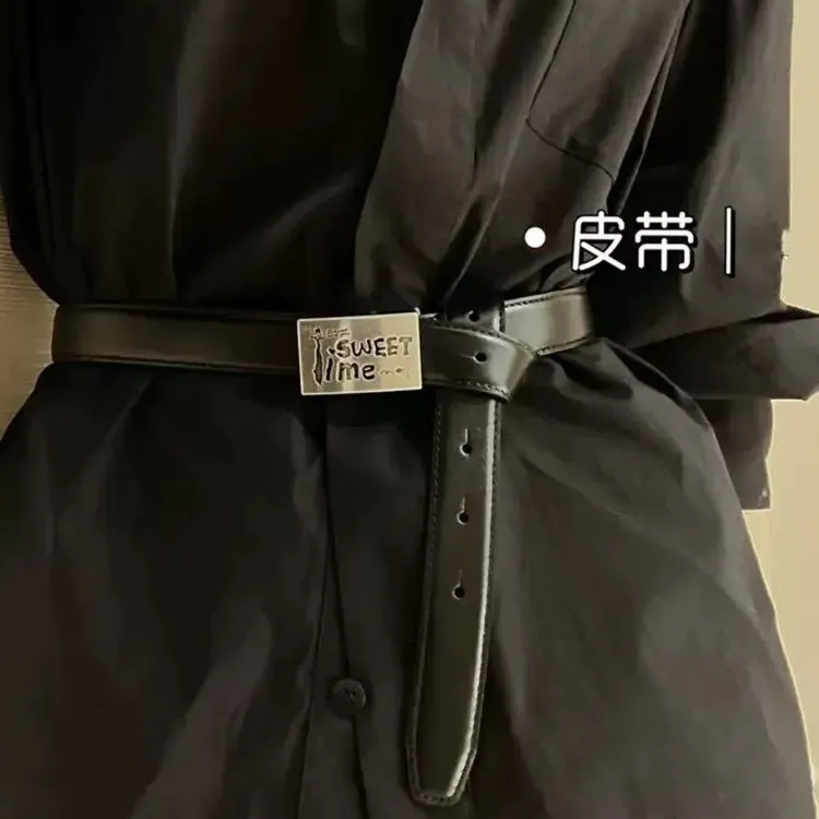 【 商场同款】2025新款趣味字母休闲方扣牛皮革腰带通勤皮带590044