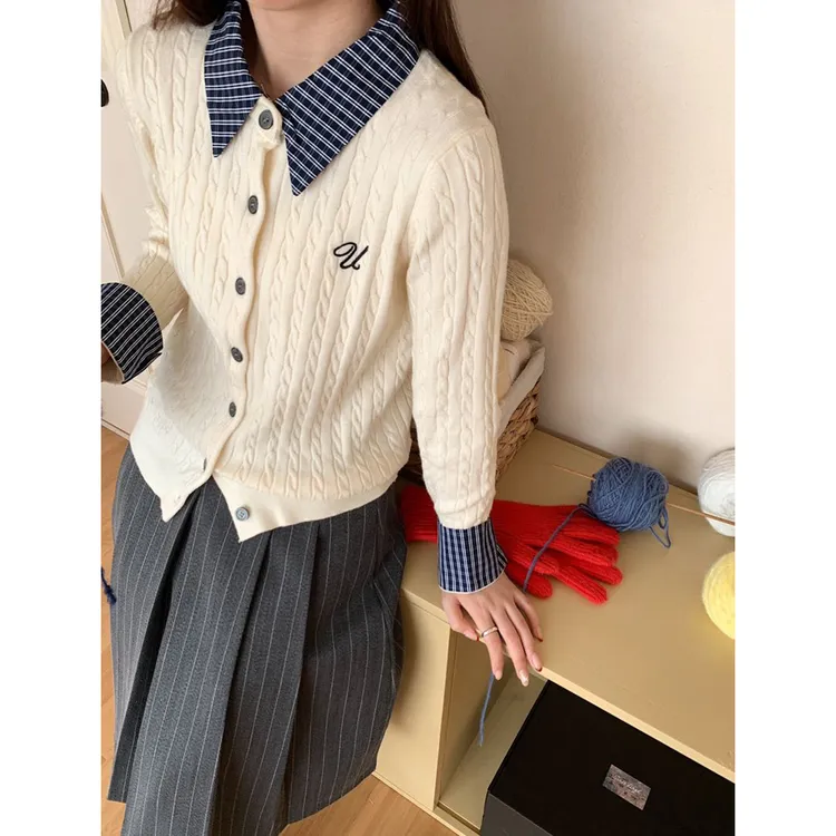老钱风秋季学院风休闲减龄格子女款洋气开衫刺绣小衫修身长袖上衣