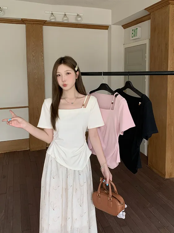 2025夏装新款胖mm大码女时尚甜美方领设计感镂空不规则短袖A1419