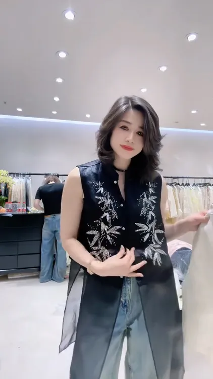 轻奢国风新中式重工马甲外套女春夏季新款网纱薄款拼接中长