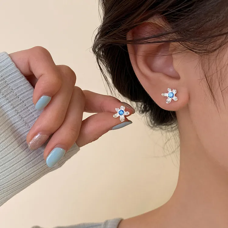 足银耳饰 999纯银花朵耳钉女小清新设计感ins甜美气质轻奢耳环女