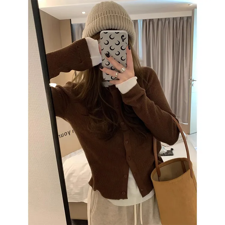 韩版高级感洋气简约长袖圆领拼接假两件撞色软糯针织开衫上衣女潮