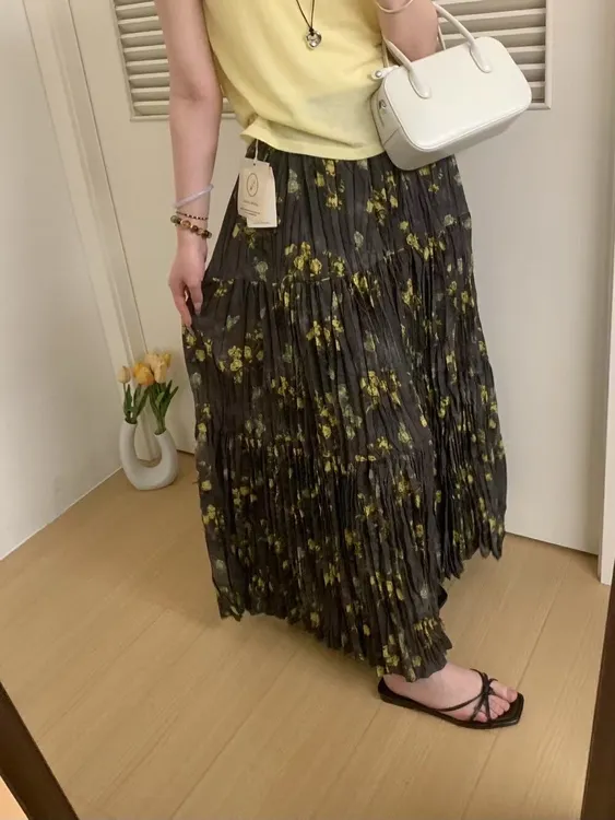 洋气百搭灰黄碎花半裙松紧腰时尚夏季褶皱大摆