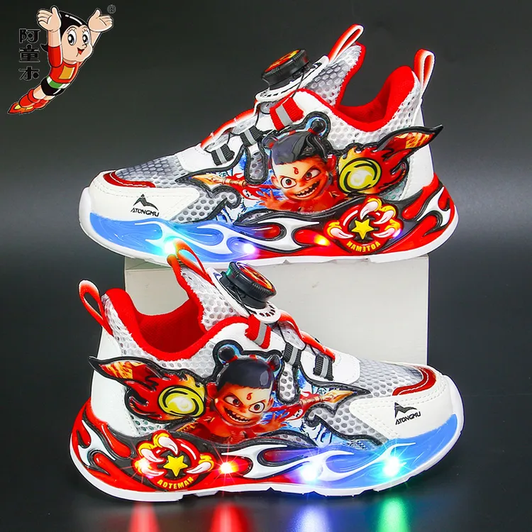 atongmu/阿童木带灯儿童运动鞋2025春秋新款网面透气宝宝男童鞋子