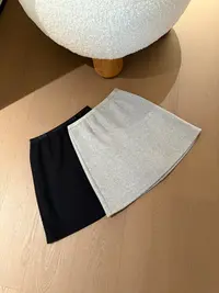 miss muzi “超好穿小A裙”好穿无束缚！羊毛呢混纺弹力显瘦半身裙女