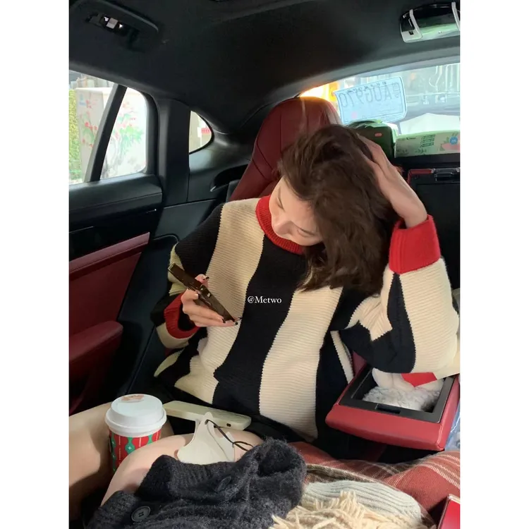 Hers-冬上新简约复古感撞色竖条纹保暖毛衣8848
