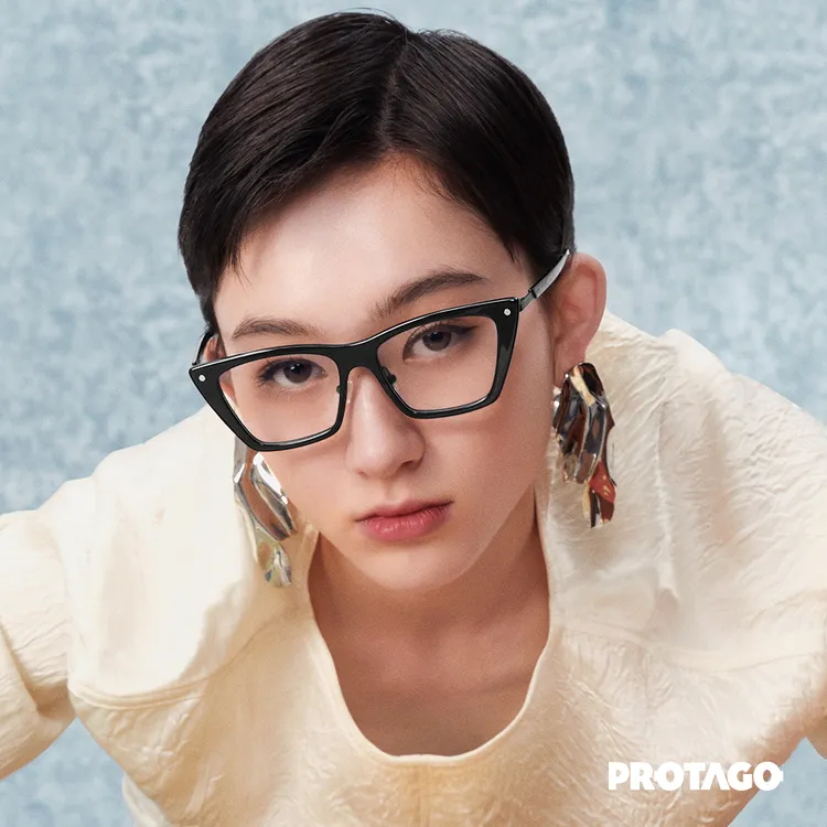 PROTAGO新派简约板材超轻β钛方形猫眼防蓝光素颜眼镜Obsidian 12F商品图