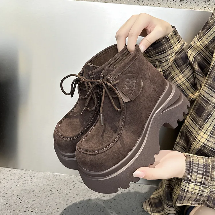 松糕厚底马丁靴女2025秋季新款真皮内增高女靴复古绒面休闲短靴