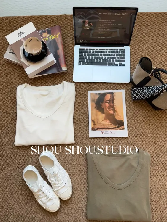 【瘦瘦】大码鸡心领显瘦百搭修身内搭纯色套头打底S02247