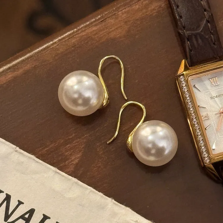 合金耳饰 【网红爆款】原创高品质高跟鞋耳钉法式复古百搭耳饰h商品图