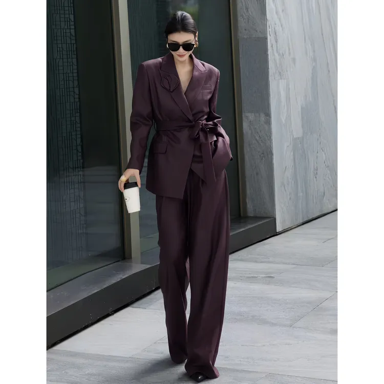 ZEROYK高级感纯色简约气质通勤职业正式高冷女神胸花腰带西装套装