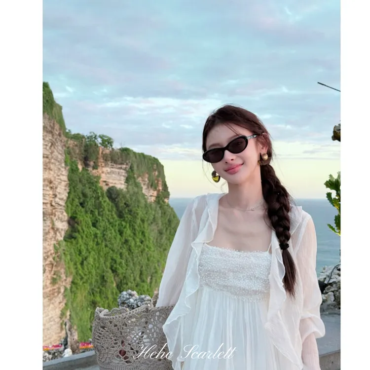 你的呵呵scarlett|法式珠绣拼接吊带裙 度假仙女风网纱礼服长裙