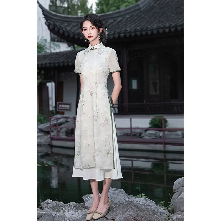 7028绿色新中式旗袍2025新款年轻款少女气质奥戴连衣裙日常可穿夏