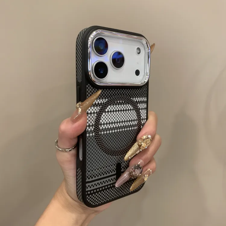 新款电镀碳纤维纹适用苹果17Promax 磁吸16时尚15个性14手机壳