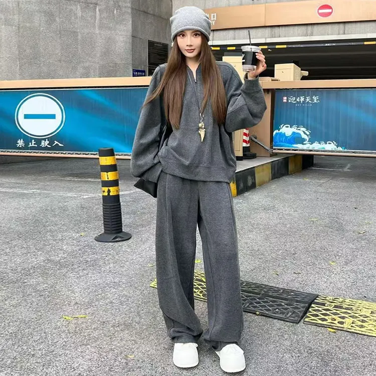慵懒松弛休闲减龄套装2025春秋款宽松显瘦卫衣阔腿裤两件套