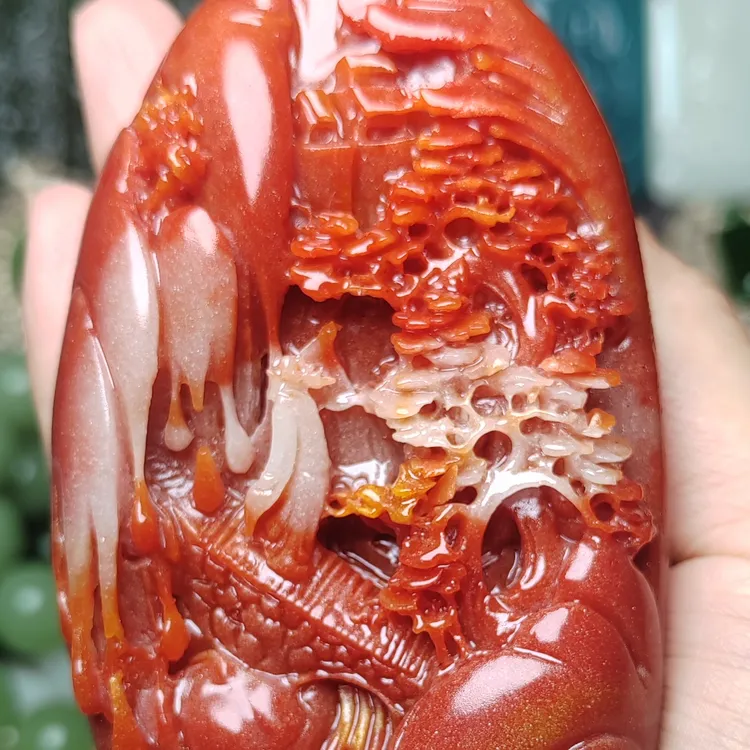 精美雕工三色山水人物风景如画手把件