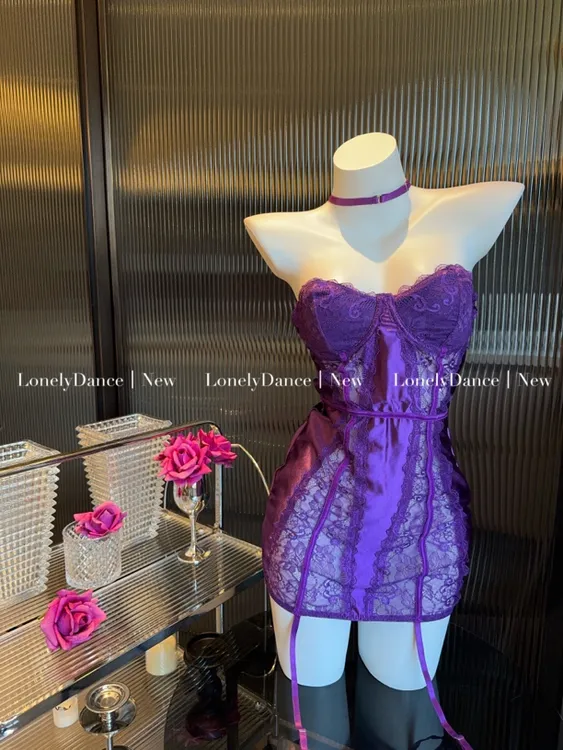 Lonelydance赴约*精致蕾丝拼接缎面抹胸内衣女挂脖连衣裙性感睡裙