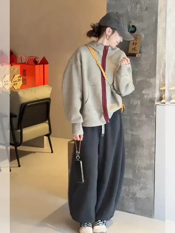 秋日ootd穿搭一整套高级感韩系慵懒休闲百搭连帽卫衣阔腿裤套装女