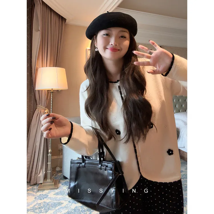 应小姐【花朵毛衣】微胖大码秋冬显瘦宽松百搭长袖套头款毛衣针织衫